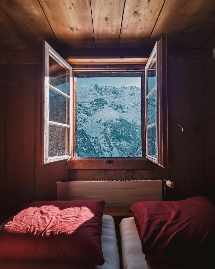 Mountain Hostel Gimmelwald Eksteriør billede