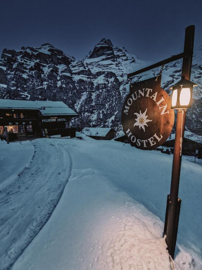 Mountain Hostel Gimmelwald Eksteriør billede