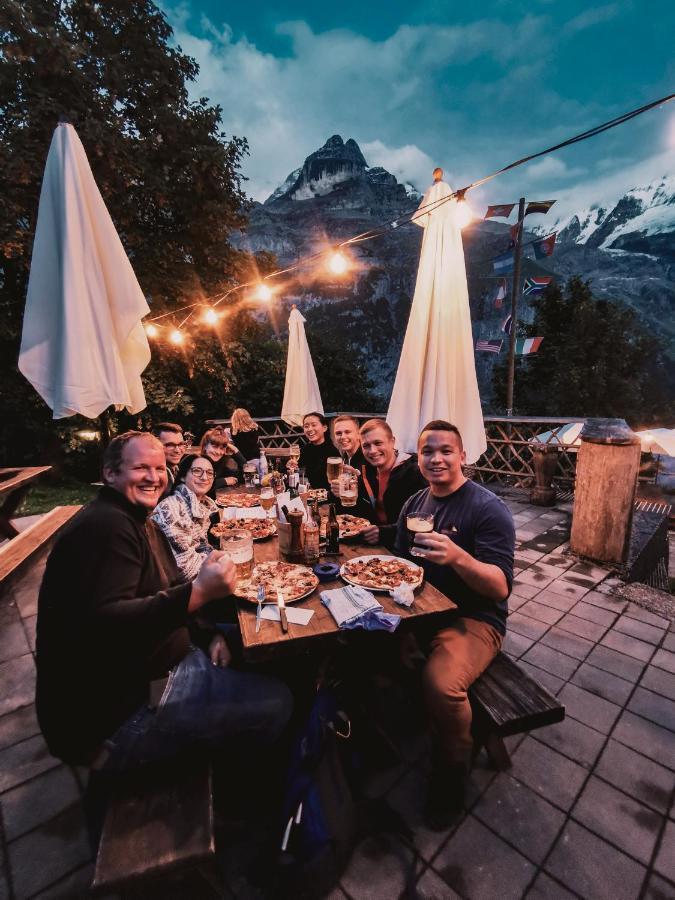 Mountain Hostel Gimmelwald Eksteriør billede