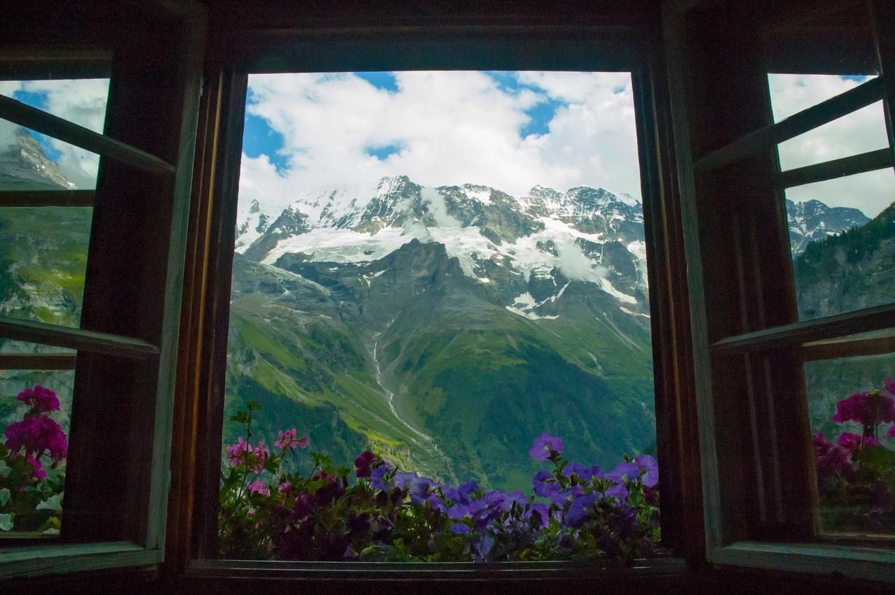 Mountain Hostel Gimmelwald Eksteriør billede